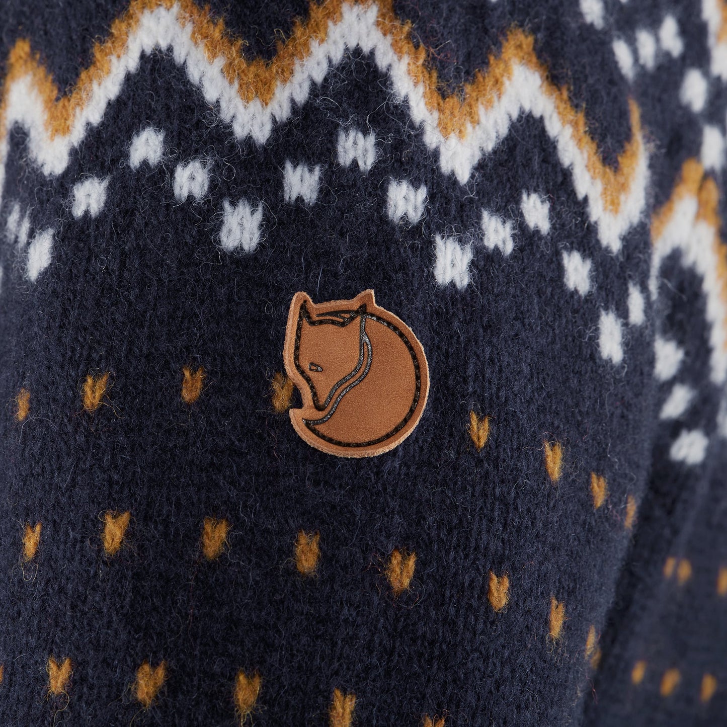 ÖVIK KNIT CARDIGAN W - US 6674