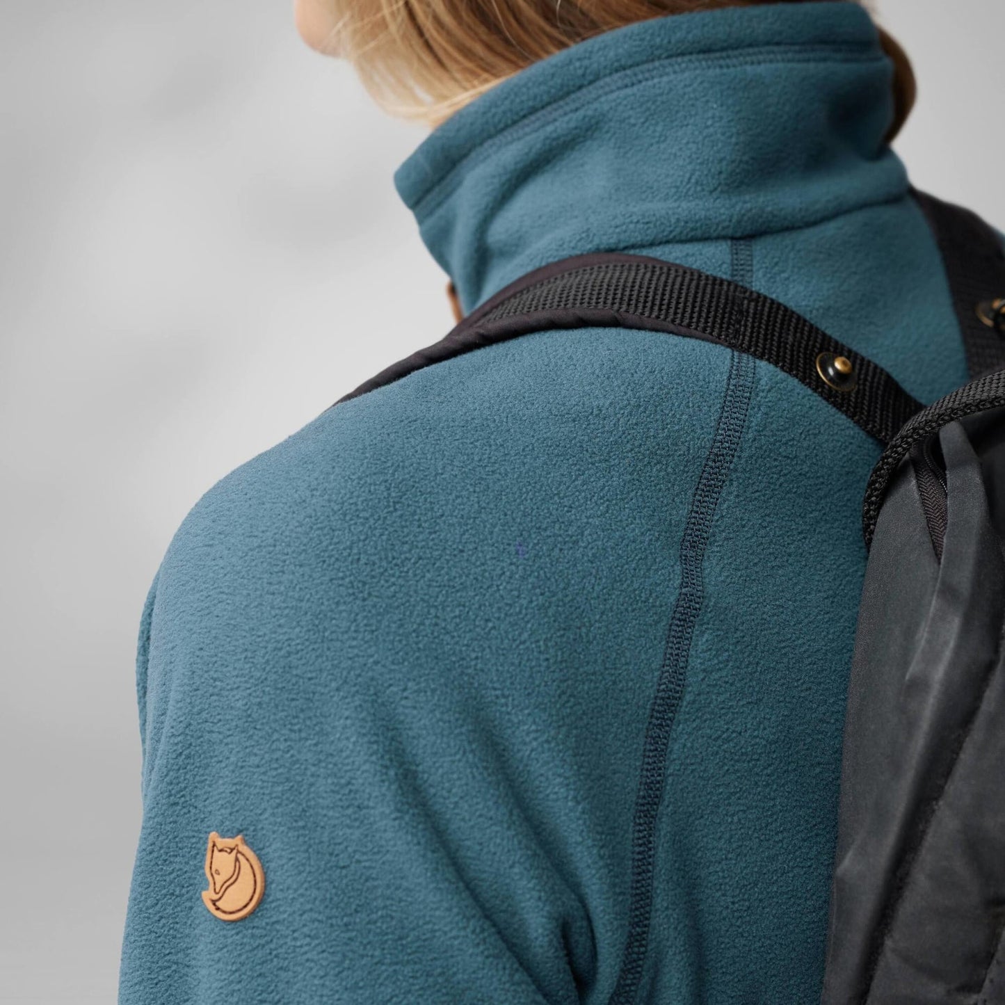 ÖVIK LITE FLEECE JACKET W - US 6266