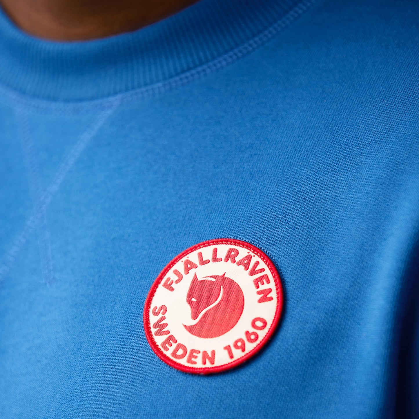 1960 LOGO BADGE SWEATER M - US 7539