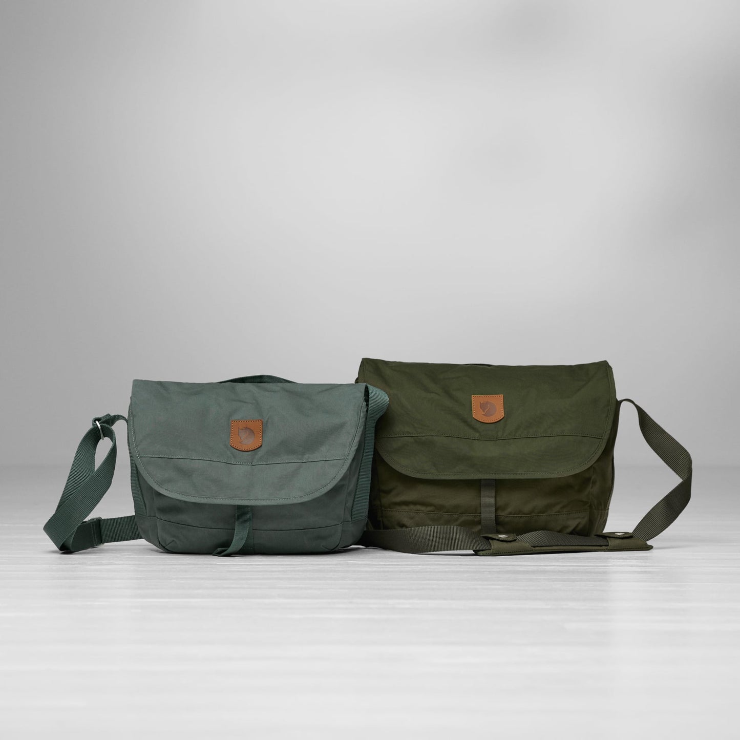 GREENLAND SHOULDER BAG SMALL - US 7744