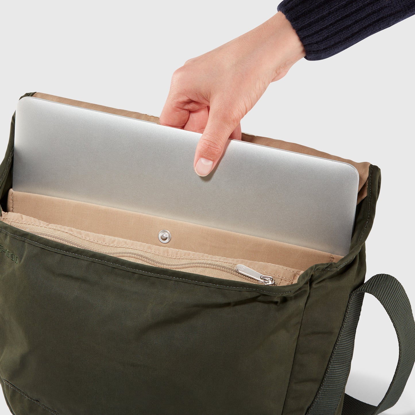 GREENLAND SHOULDER BAG SMALL - US 7744