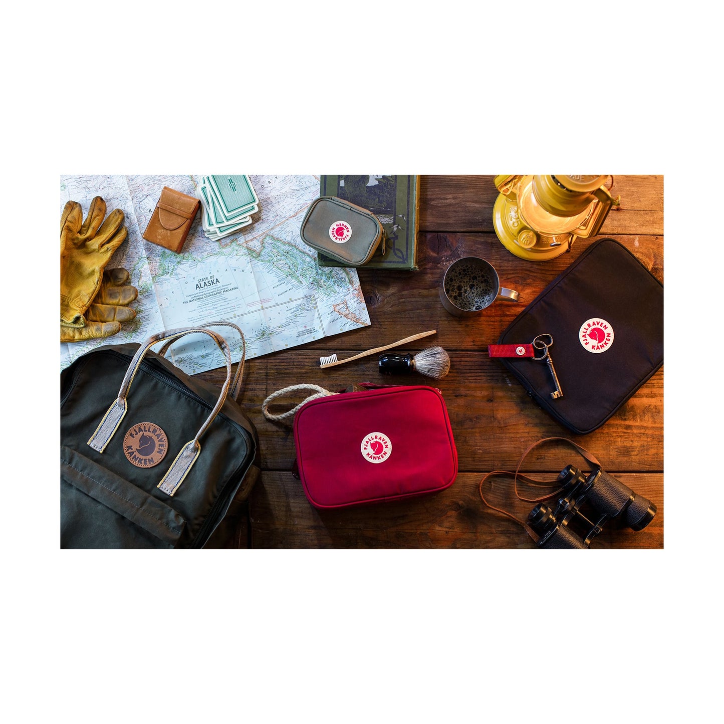 KÅNKEN TRAVEL WALLET - US 5264