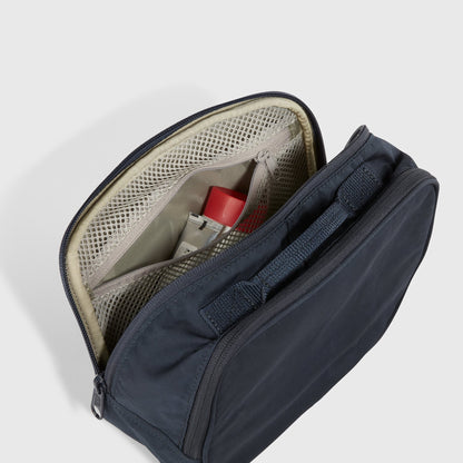 KÅNKEN TOILETRY BAG - US 4901