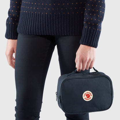 KÅNKEN TOILETRY BAG - US 4901
