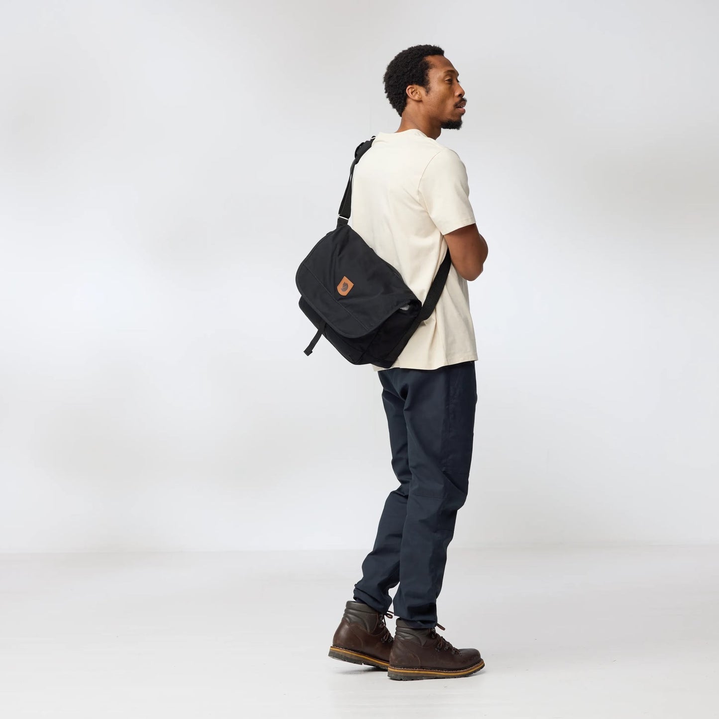 GREENLAND SHOULDER BAG - US 5205