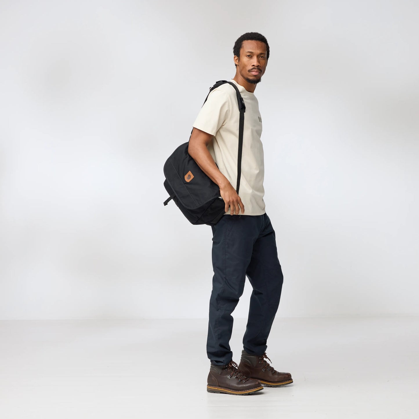 GREENLAND SHOULDER BAG - US 1200