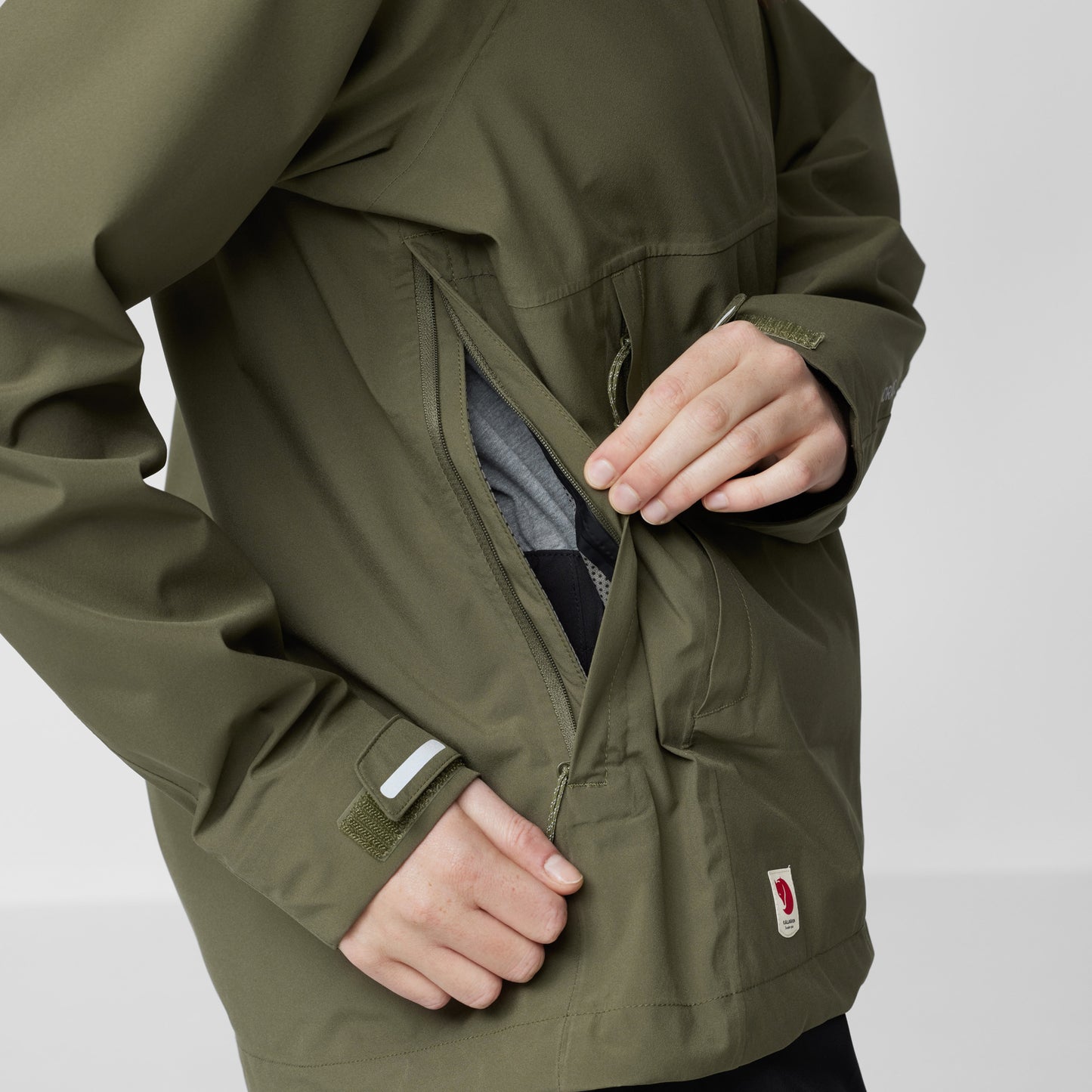 HIGH COAST HYDRATIC TRAIL JACKET W - US 0140