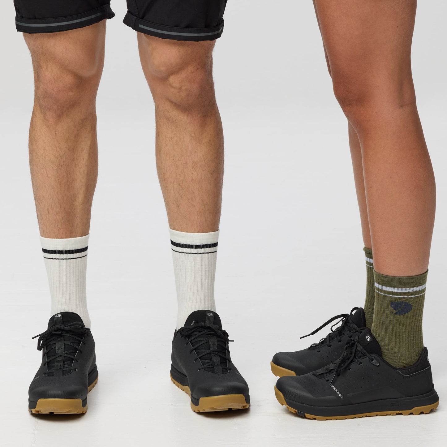 HOJA SOCKS - US 6525