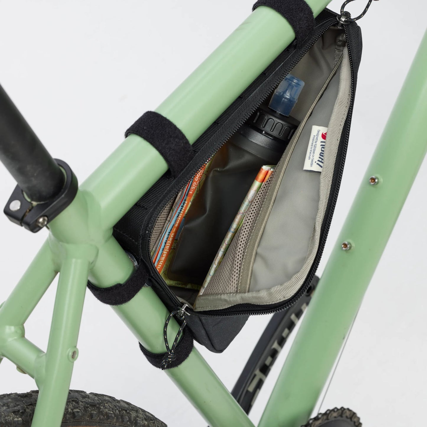 HOJA TRIANGLE FRAME BAG - US 3392
