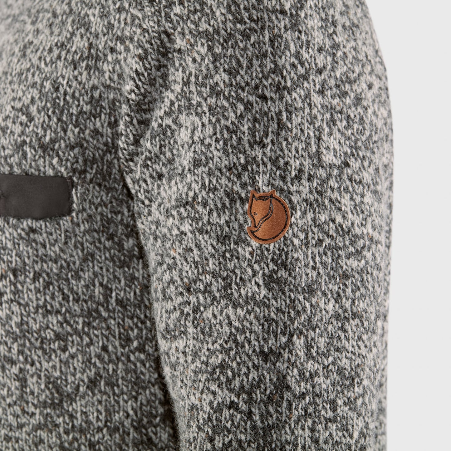 LADA ROUND-NECK SWEATER M - US 6445