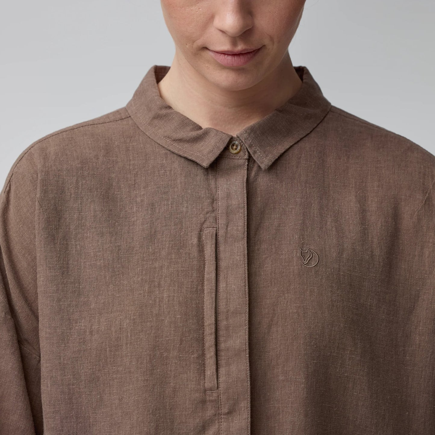 ÖVIK HEMP CAMP SHIRT SS W - US 3426