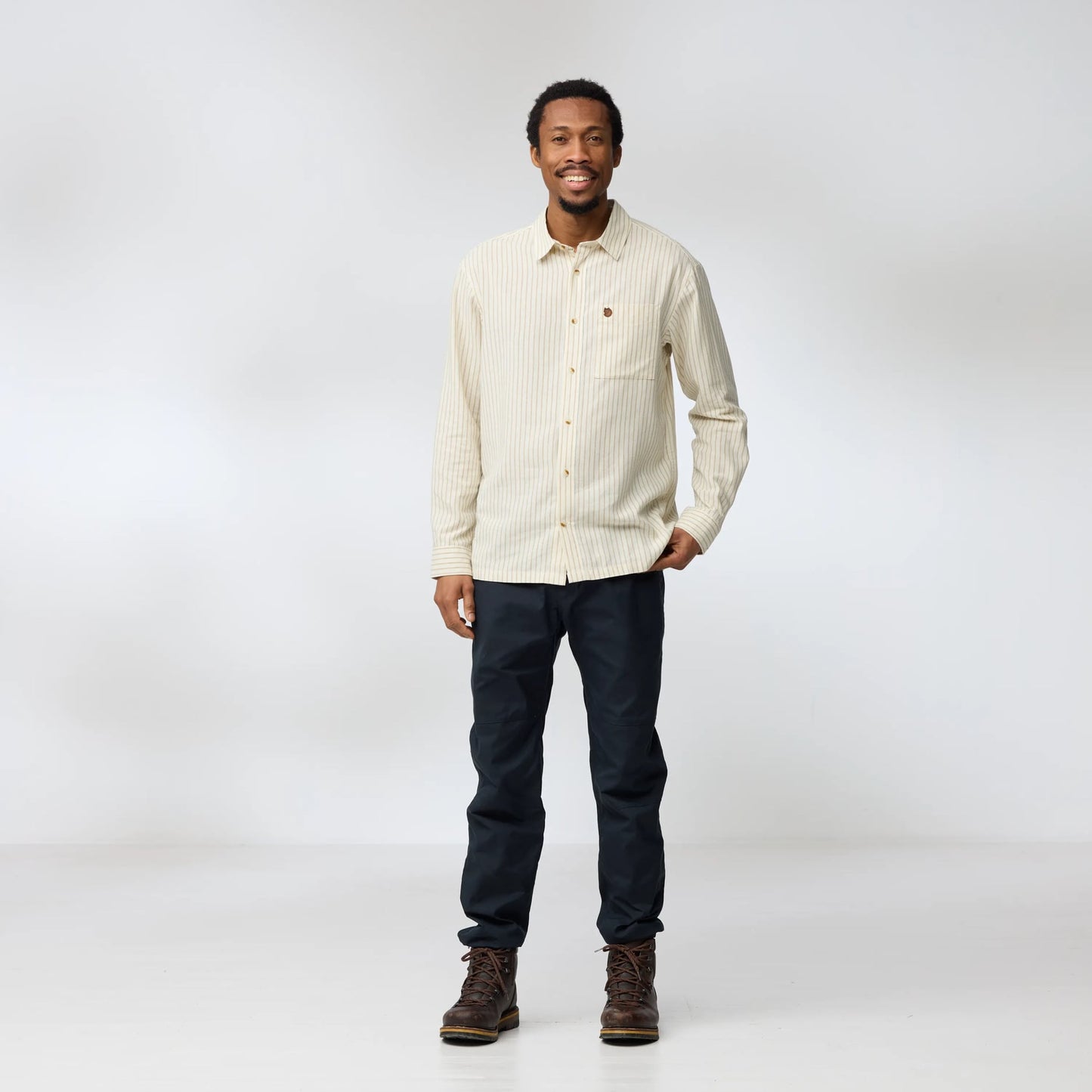 ÖVIK RELAXED HEMP SHIRT LS M - US 9018