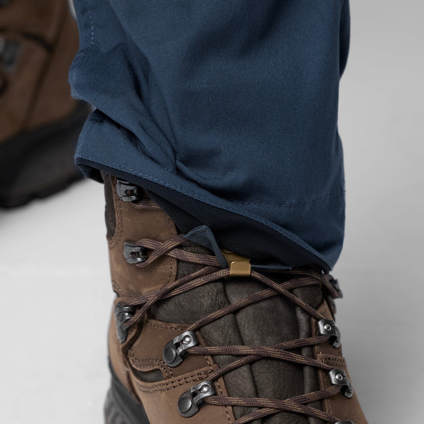 SINGI X-TROUSERS W - US 5053