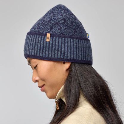 SNOW BEANIE - US 0598