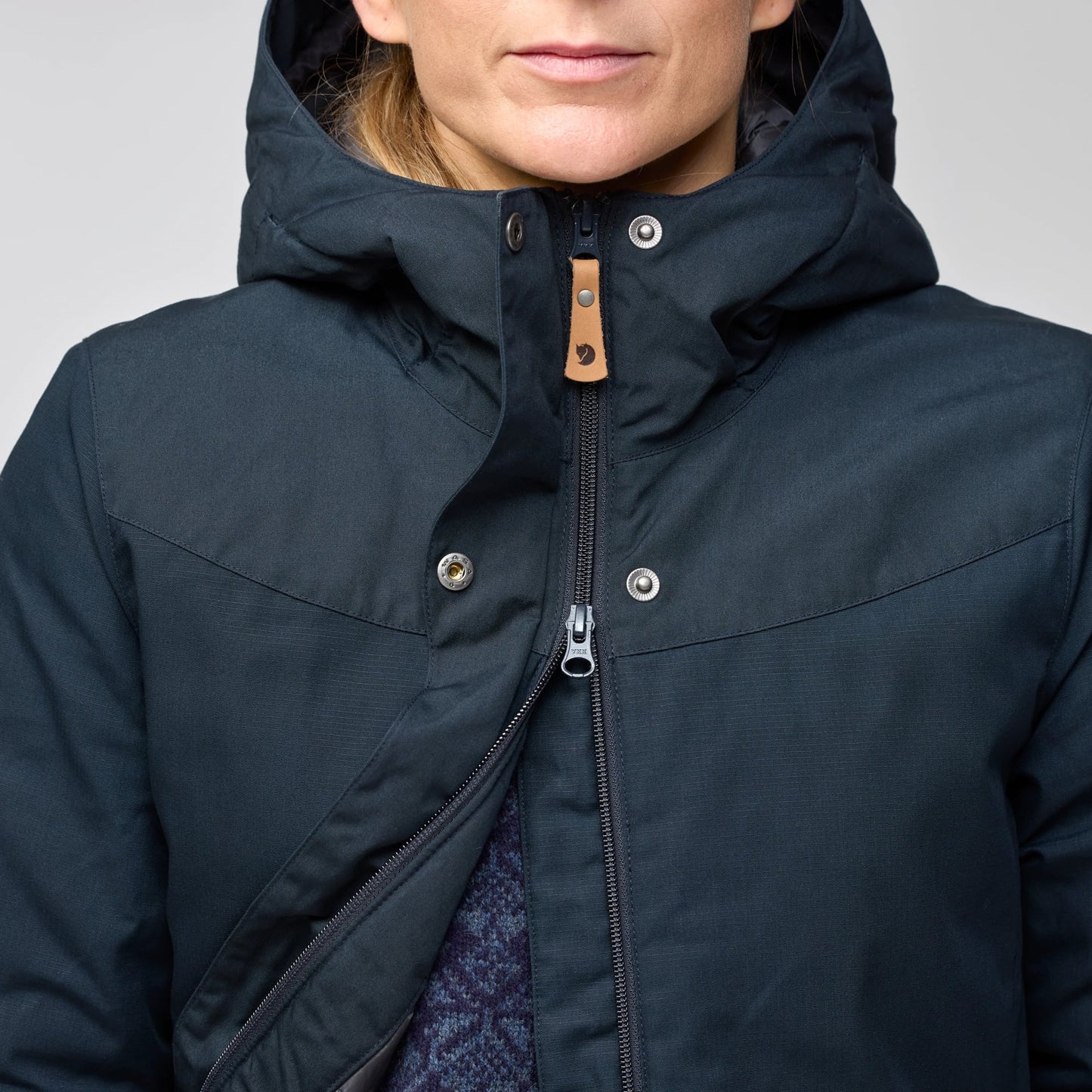 STINA PADDED JACKET W - US 3896