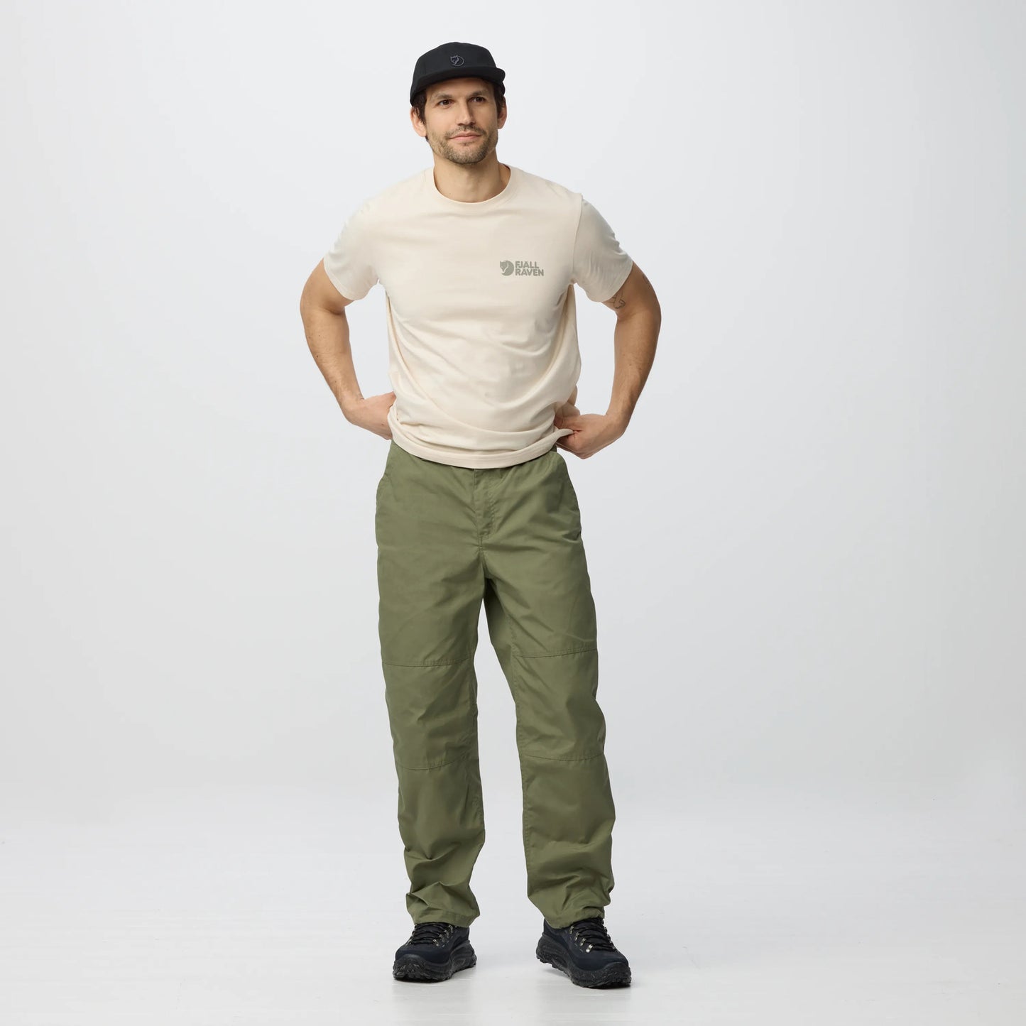 VARDAG RELAXED TROUSERS M - US 9537